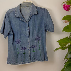 Vtg 90s Floral Embroidered Button Down Shirt Chambray Denim S/M